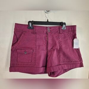 Time and Tru Women's Burgundy Shorts
